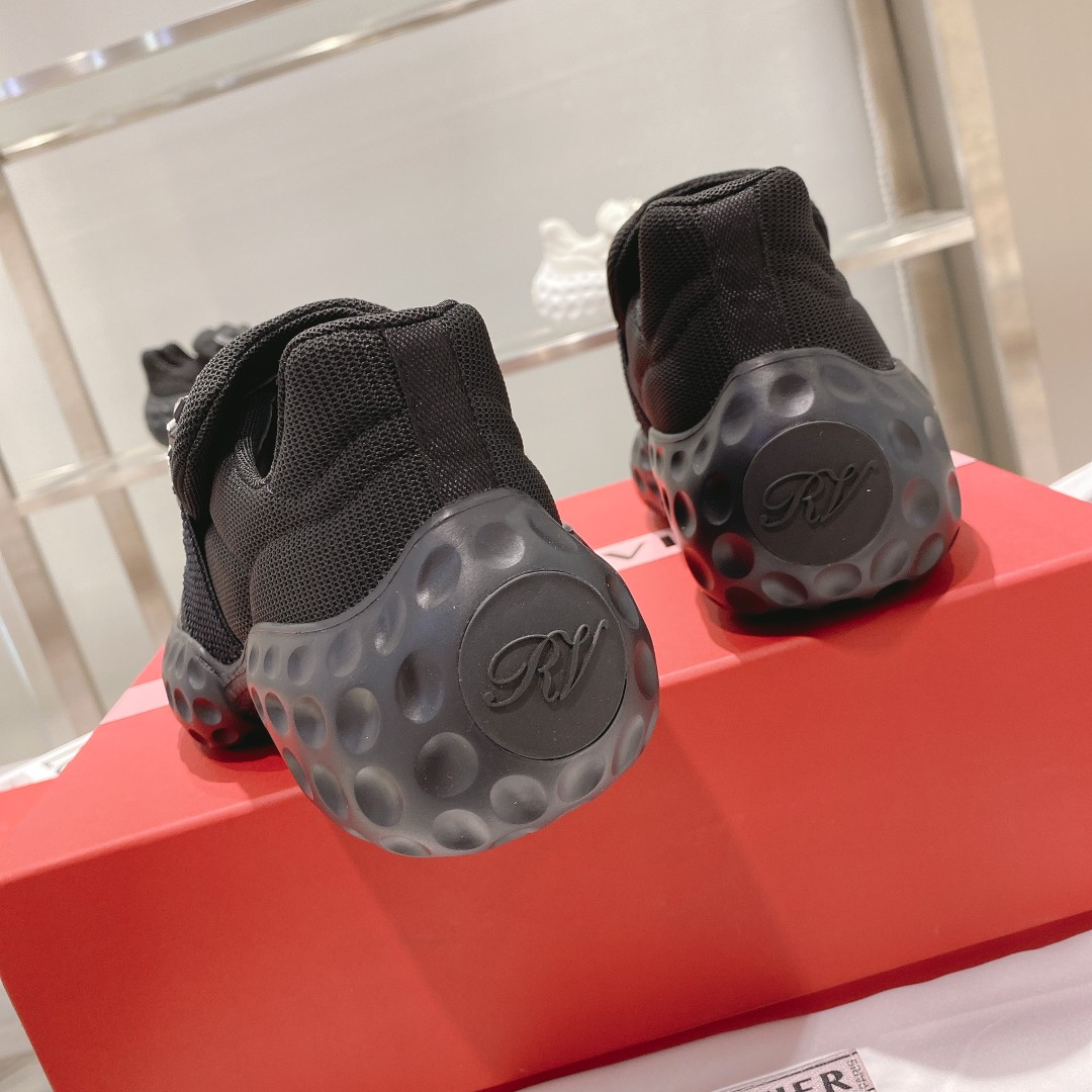 Women's high heels
